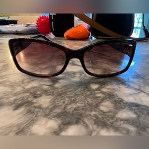 Women’s Coach Sunglasses tortoise brown